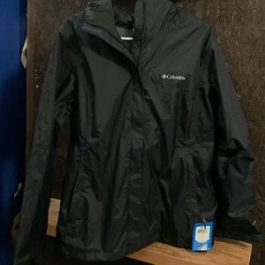 Columbia windbreaker